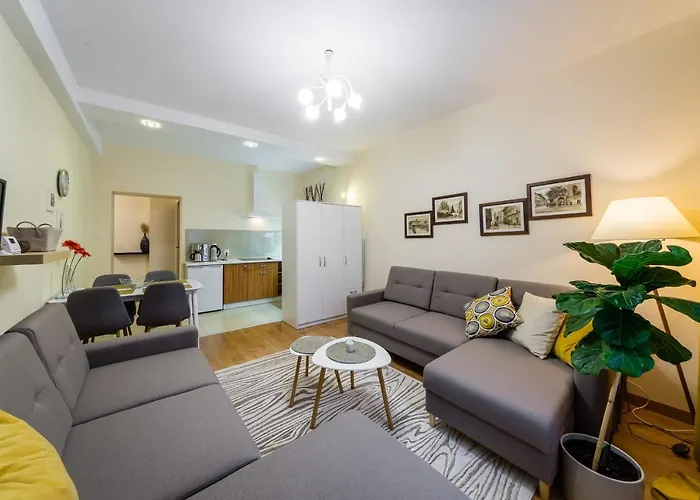 Wietora Wawelofts Apartment